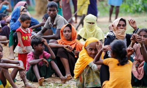 "Bangladeş'e sığınan 320 Bin Arakanlı Çocuk tehdit altında"