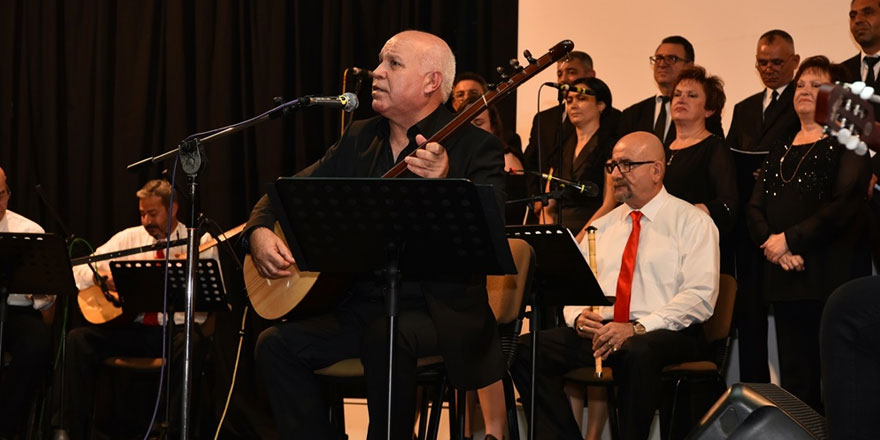 Devlet Türk Halk Müziği Topluluğu’nun son konseri ayakta alkışlandı