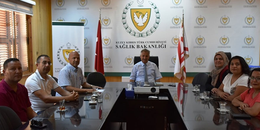 Bakan Pilli, Lefkoşa özel eğitim ve iş merkezi yetkilileri ile görüştü
