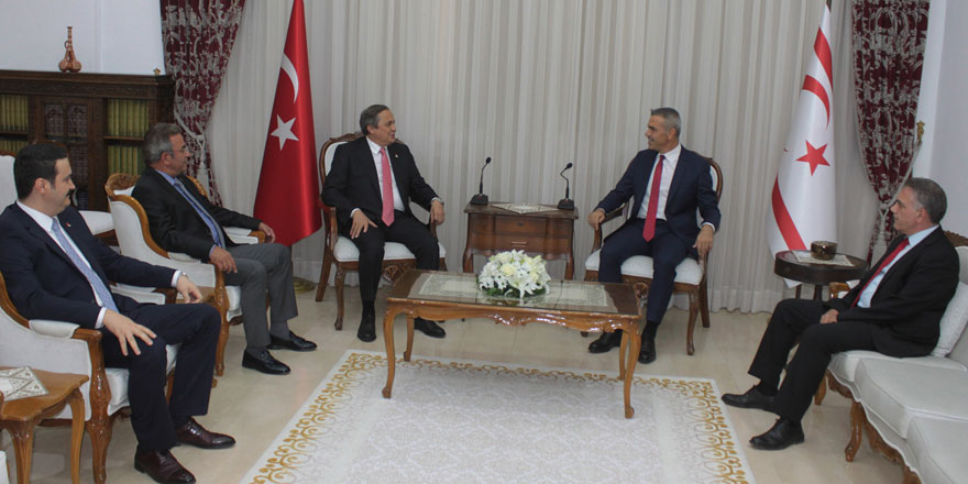 Meclis Başkanı Uluçay CHP Başkan Yardımcısı Yorun'u kabul etti