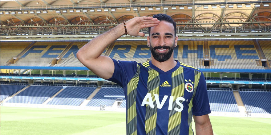 Fenerbahçe'nin Fransız oyuncusundan asker selamı