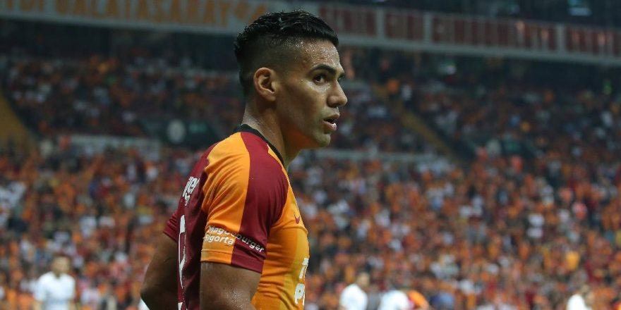 Son Dakika: İspanyollardan flaş iddia! Galatasaray'da Falcao'nun sakatlığı...