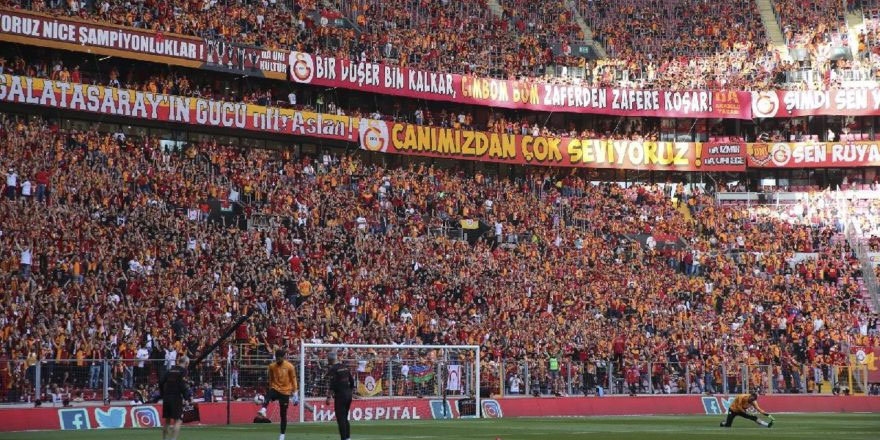 Beşiktaş Galatasaray maçını spor yazarları değerlendirdi