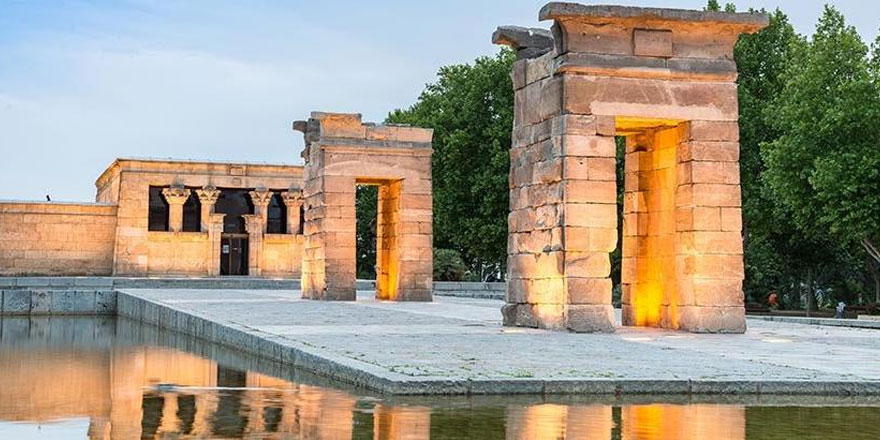 Mısır’ın İspanya’ya hediye ettiği Debod Tapınağı