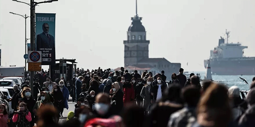 Prof. Balık: Sprey aşı salgını bitirebilir