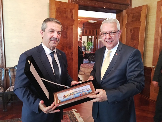 Dışişleri Bakanı Ertuğruloğlu ''Kıbrıs’ta artık diğer alternatifleri masaya koyma zamanı geldi”